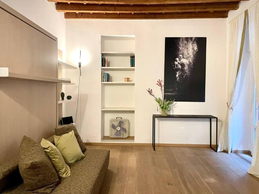 Design Studio Centro Storico Lejlighed Milano Eksteriør billede